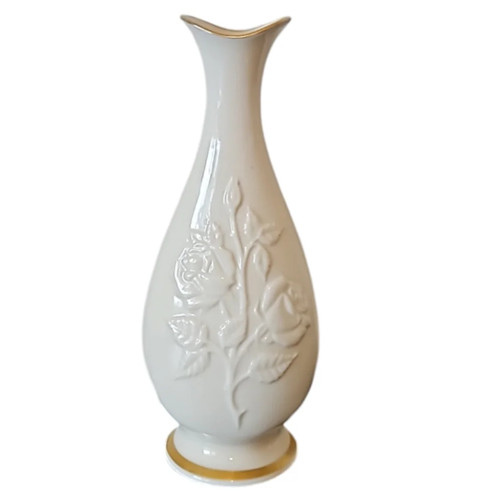 Lenox Cream Rose 7.5 inch Vase